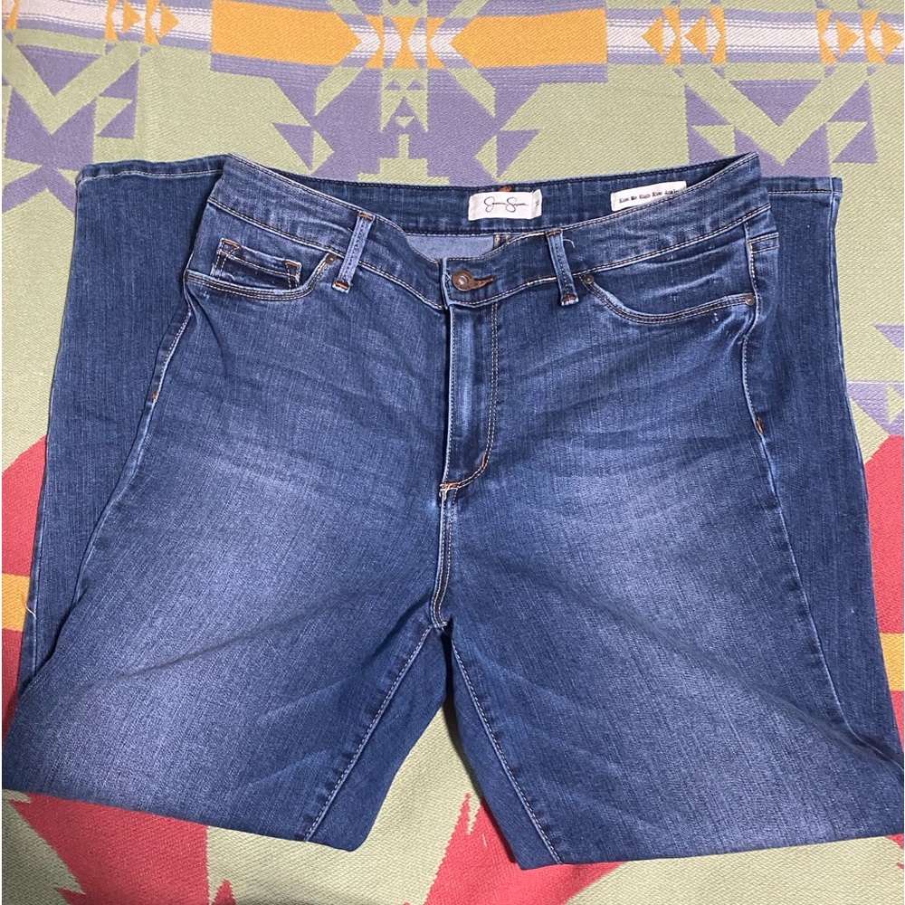 Jessica Simpson Skinny ankle jeans size 31